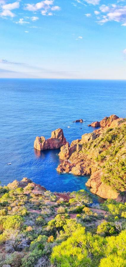 Plage A 3 Minutes A Pied Saint-Raphaël Exterior foto